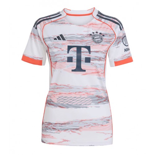 Lacne Ženy Futbalové dres Bayern Munich Jonathan Tah #4 2025-26 Krátky Rukáv - Preč